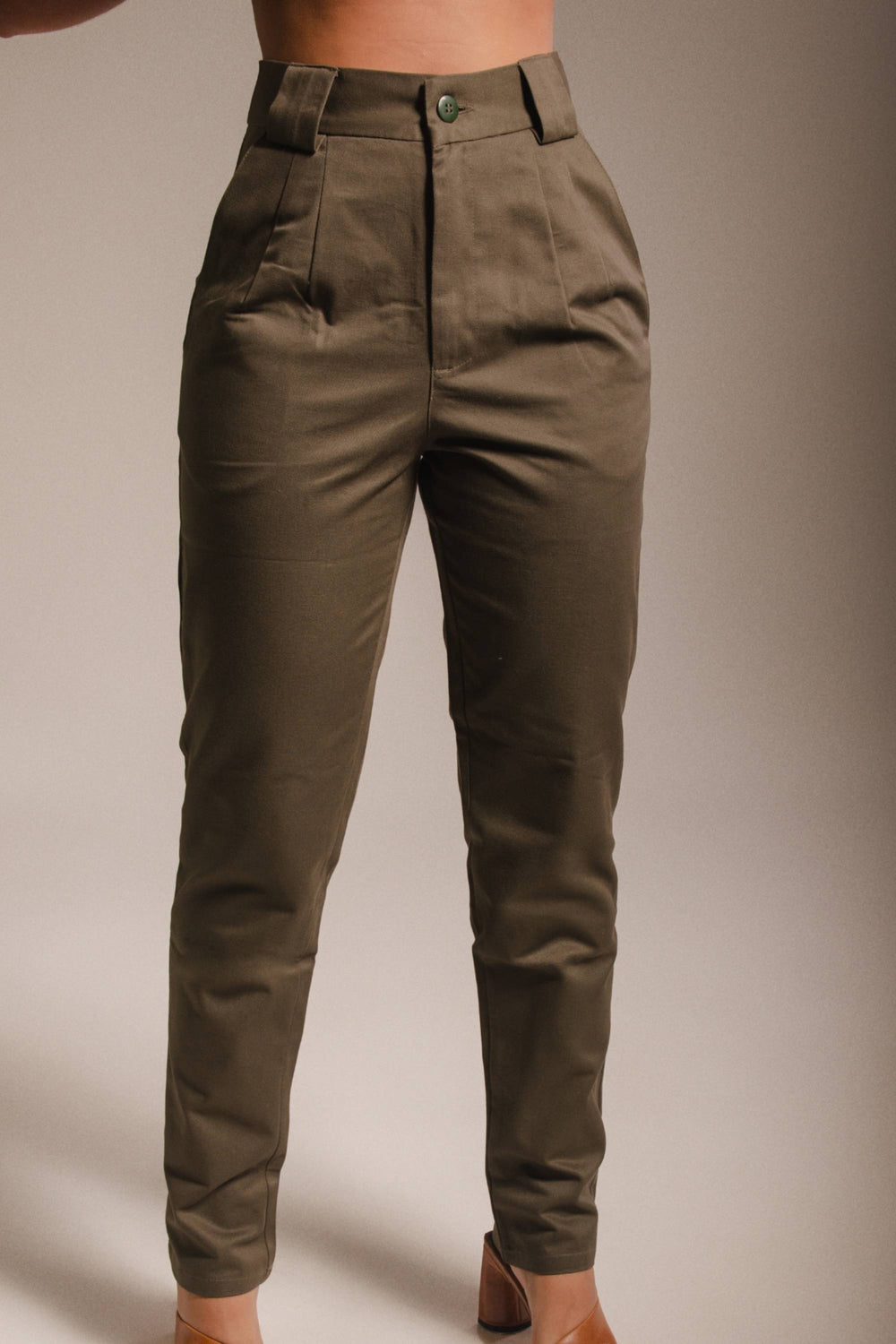 Calça Alfaiataria Algodão Verde Musgo