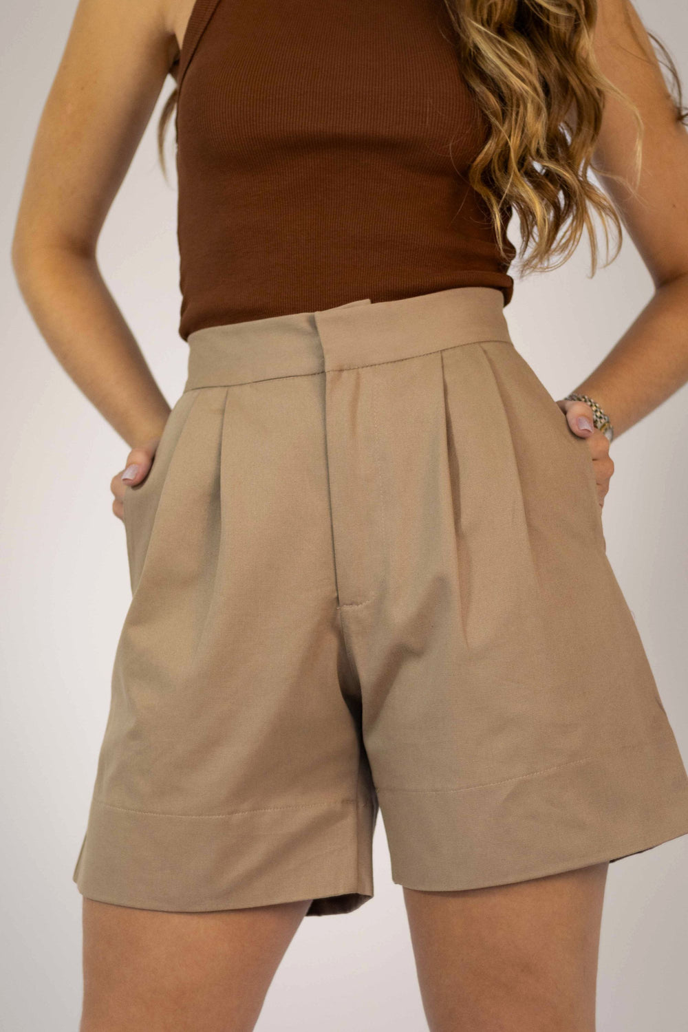 Short Alfaiataria Avelã