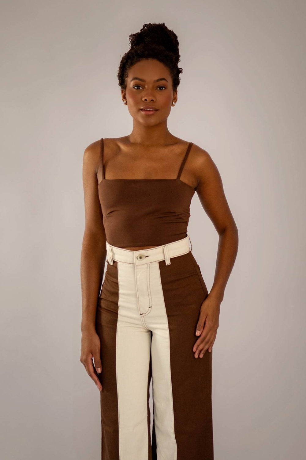 Calça Bicolor Off com Marrom