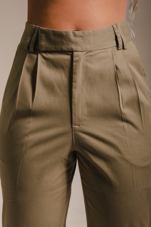 Calça Alfaiataria Cristal Oliva