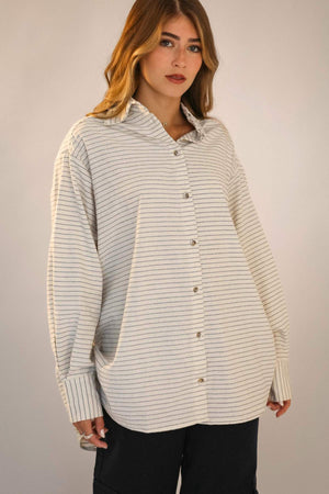Camisa Oversized Listrada Branca e Azul