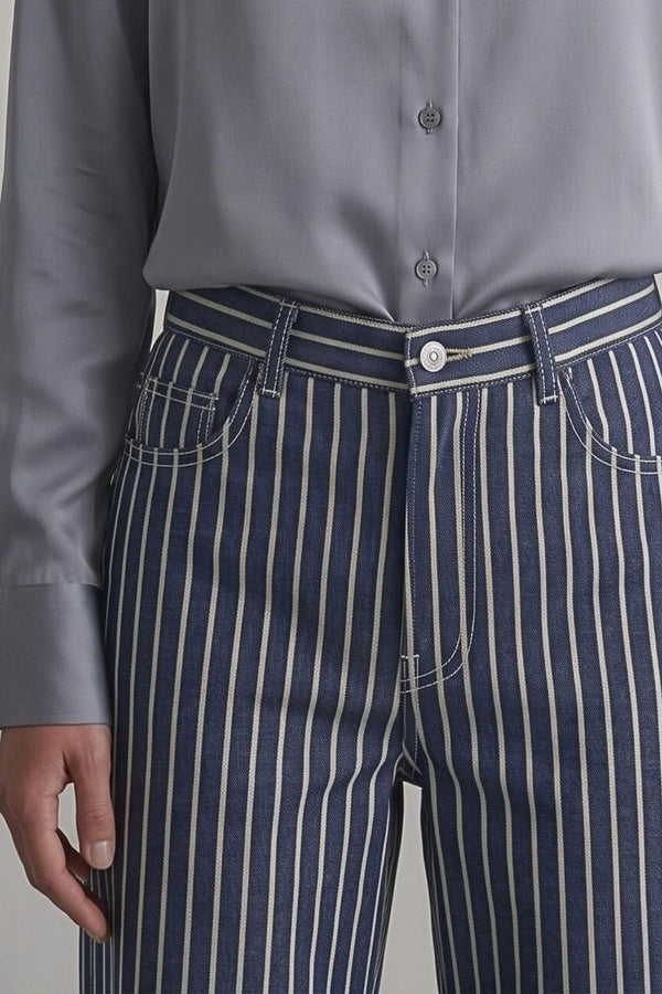 Calça Listrada Azul Marinho Estonada - Listra Fina