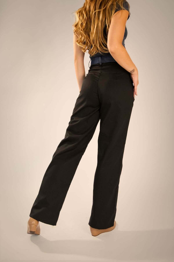 Calça Alfaiataria Reta Preta e Jeans