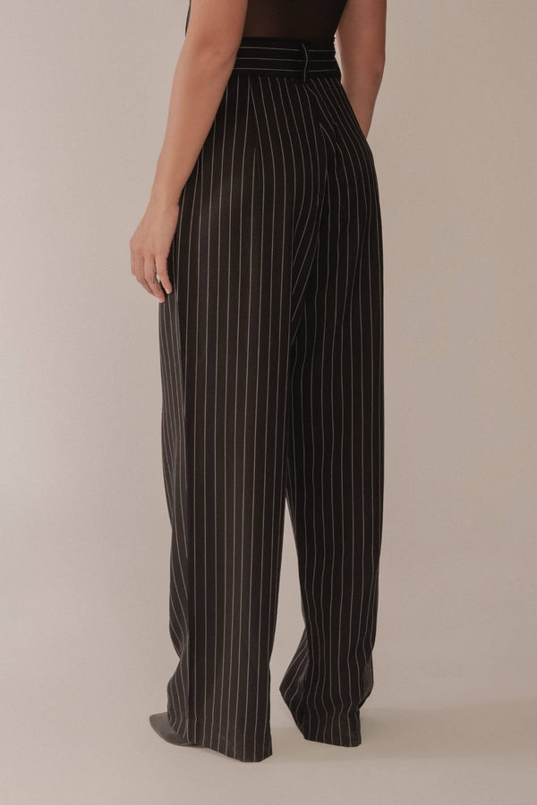 Calça Alfaiataria Roma Risca de Giz